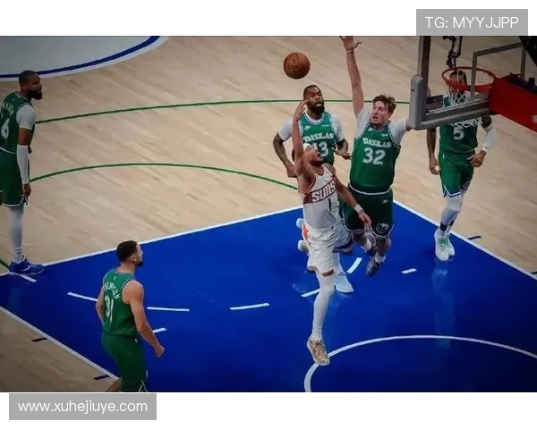 太阳与独行侠激战再起 双方全力争夺季后赛席位 关键对决即将上演